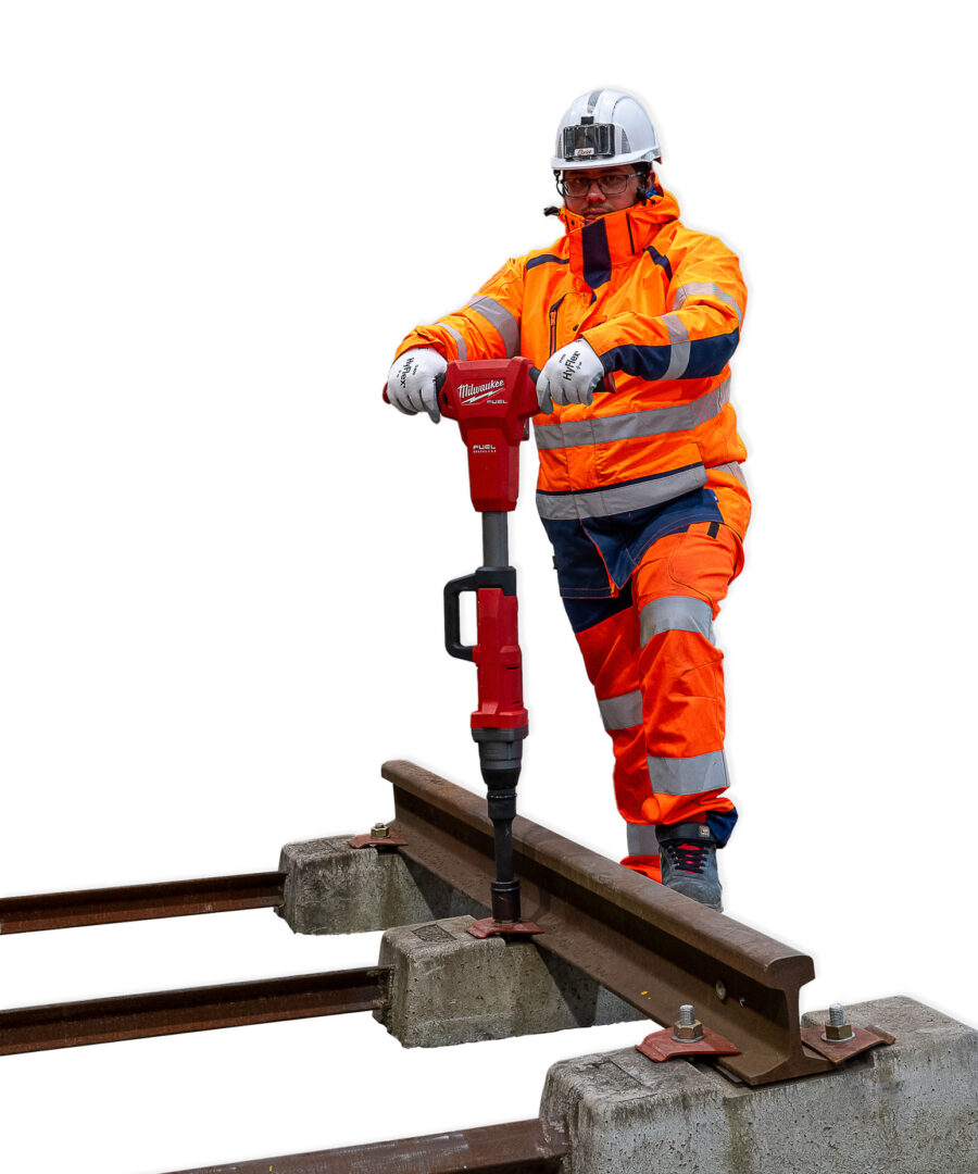 Boulonneuse pour rails et éclisses